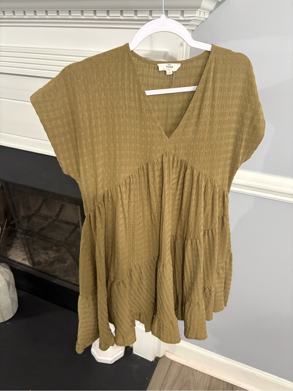Entro baby doll style dress size small